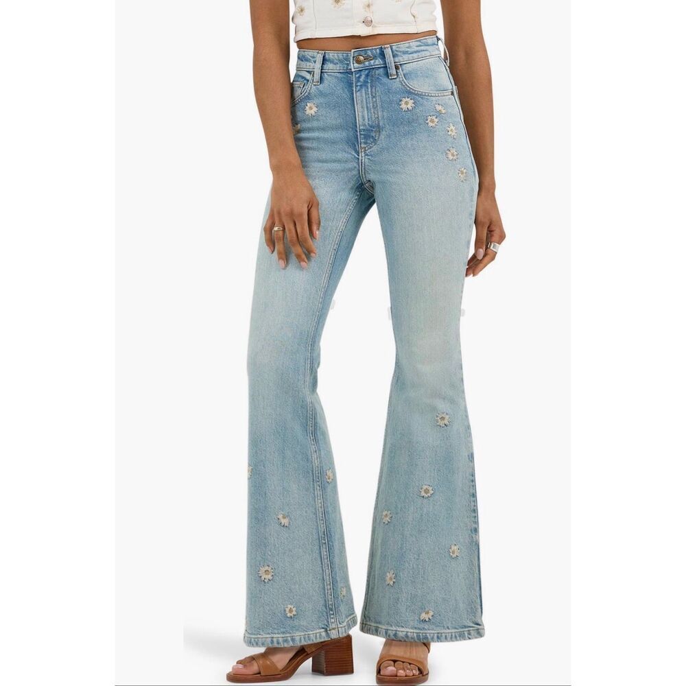 Lee Size 30 Embroidered Wide Flare Leg Jeans Daisy Boho Denim Free People